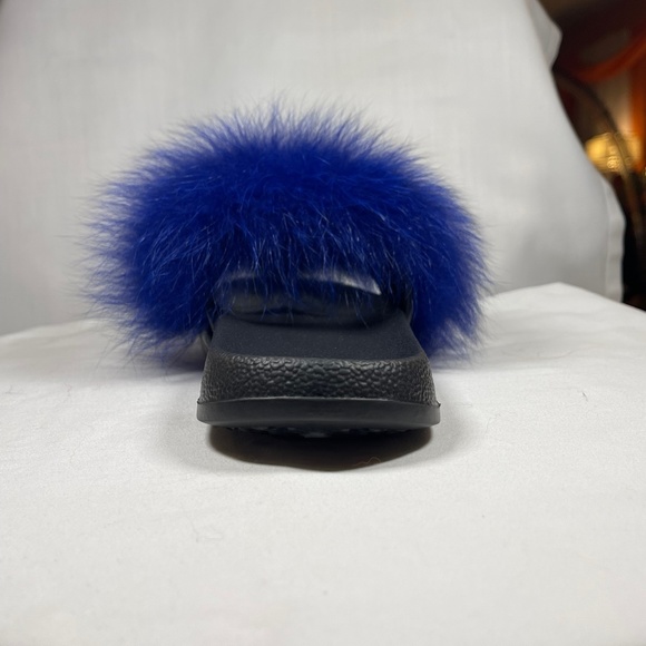 Real Fur Slippers - Picture 4 of 5